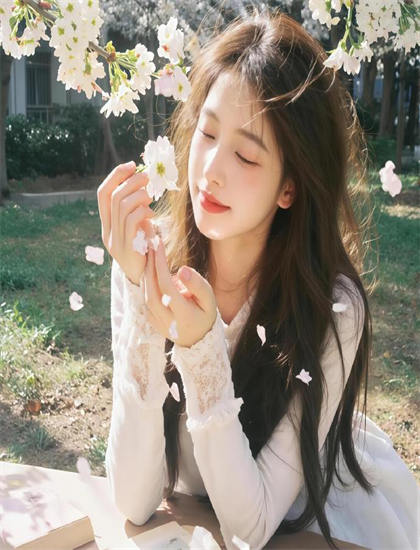 网友为李汶翰点歌算什么男人_如意芳菲免费观看_黄色美女图片